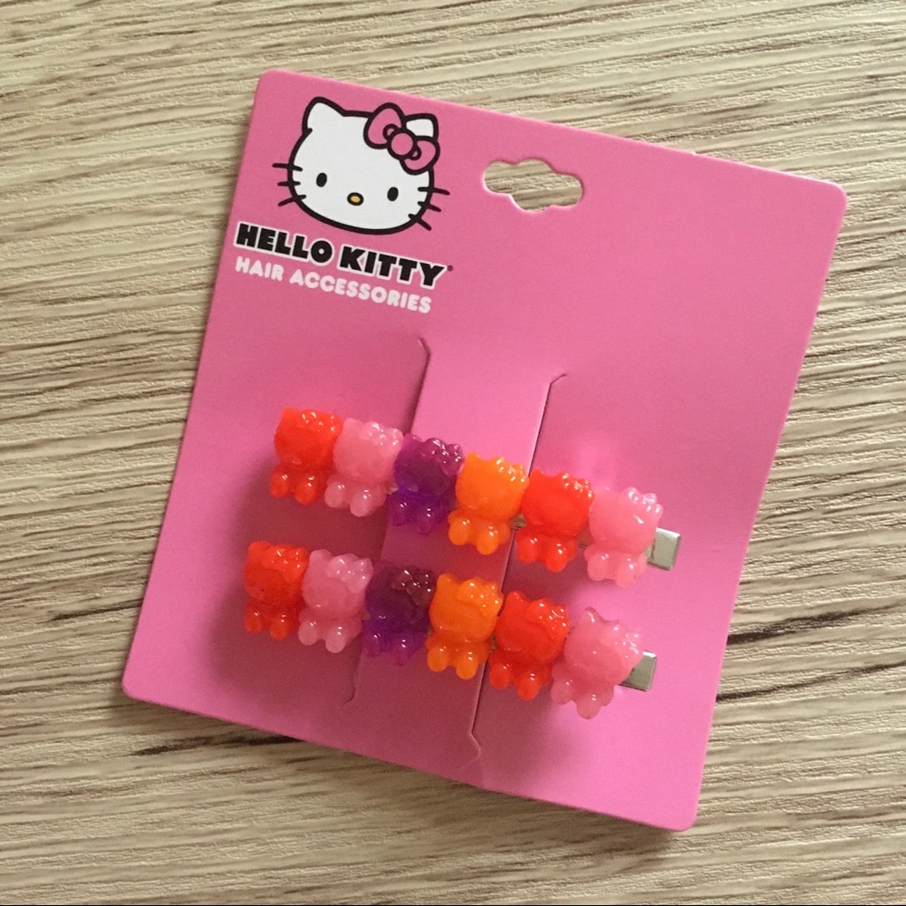 Hello Kitty Bundle - Picture 4 of 4